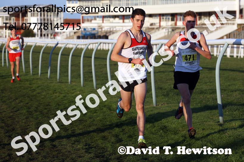 Mens under-17s North Eastern Cross Country, Redcar. Photo:  David T. Hewitson/Sports for All Pics